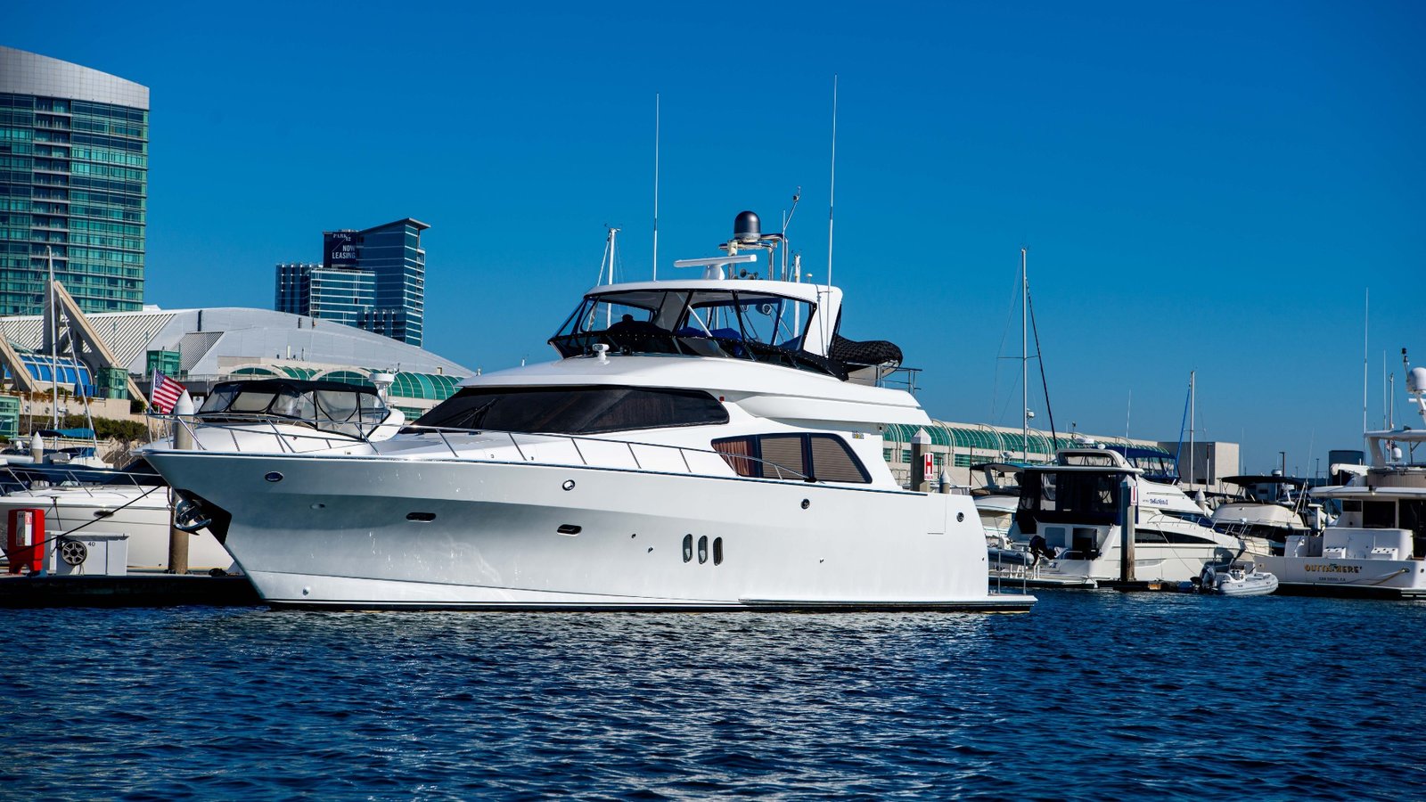 Engine hours and service records supporting a yacht sale in Greece