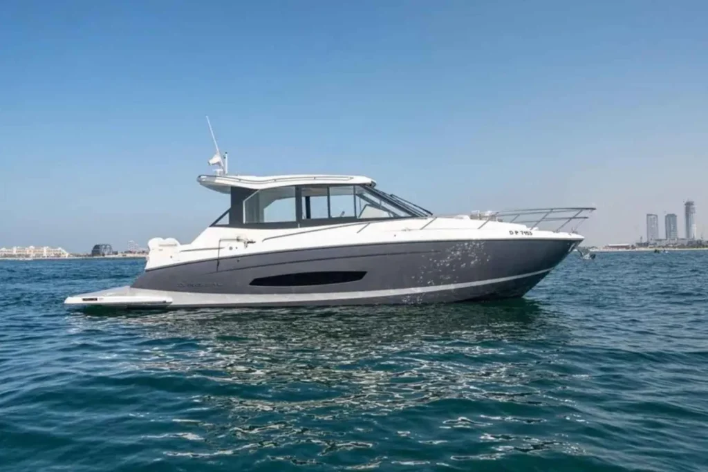 Regal 36 Grande Coupe for sale 2025 — Dubai — photo 2